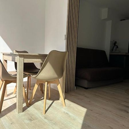 Charmant Studio Neuf 150M Plage Sur Avenue Principale Climatise Et Parking Cavalaire-sur-Mer Ngoại thất bức ảnh