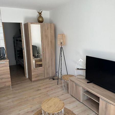 Charmant Studio Neuf 150M Plage Sur Avenue Principale Climatise Et Parking Cavalaire-sur-Mer Ngoại thất bức ảnh