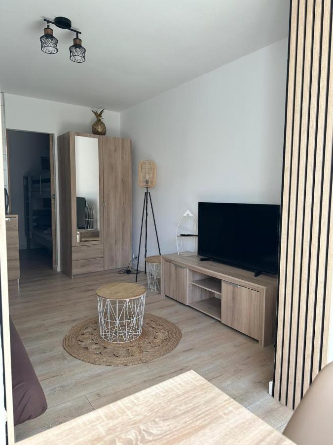 Charmant Studio Neuf 150M Plage Sur Avenue Principale Climatise Et Parking Cavalaire-sur-Mer Ngoại thất bức ảnh