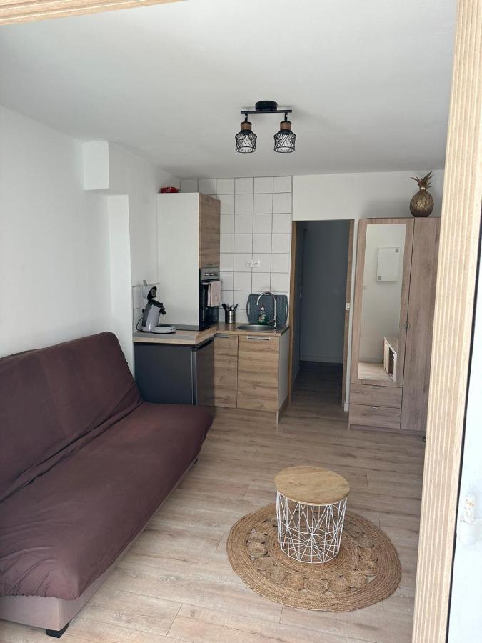 Charmant Studio Neuf 150M Plage Sur Avenue Principale Climatise Et Parking Cavalaire-sur-Mer Ngoại thất bức ảnh