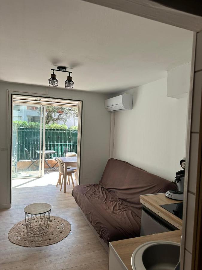 Charmant Studio Neuf 150M Plage Sur Avenue Principale Climatise Et Parking Cavalaire-sur-Mer Ngoại thất bức ảnh
