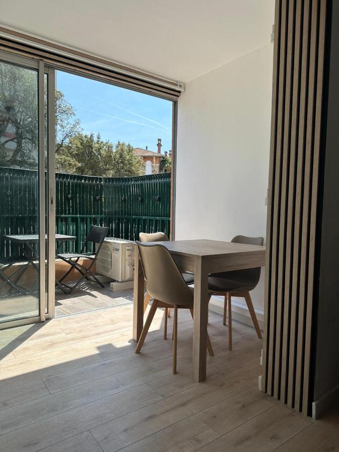 Charmant Studio Neuf 150M Plage Sur Avenue Principale Climatise Et Parking Cavalaire-sur-Mer Ngoại thất bức ảnh